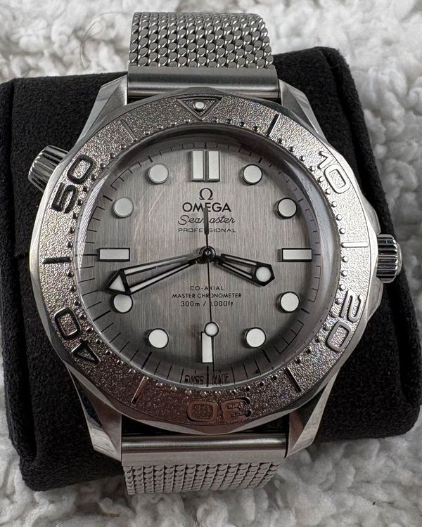 2026 Omega Seamaster Diver 300M 42MM Grey Dial Steel Bracelet (210.30.42.20.06.002)