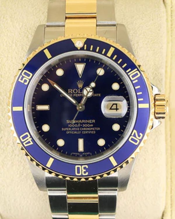 2004 (F Serial) Rolex Submariner Date "Bluesy" 40MM Blue Dial Two-Tone Oyster Bracelet (16613)