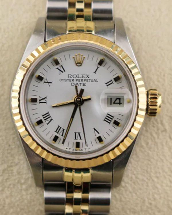 1984 (8.1 Mill. Serial) Rolex Lady-Datejust 26MM White Dial Two-Tone Jubilee Bracelet (69173)