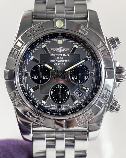 No Reserve - 2016 Breitling Chronomat 44MM Grey Dial Steel Bracelet (AB0110)