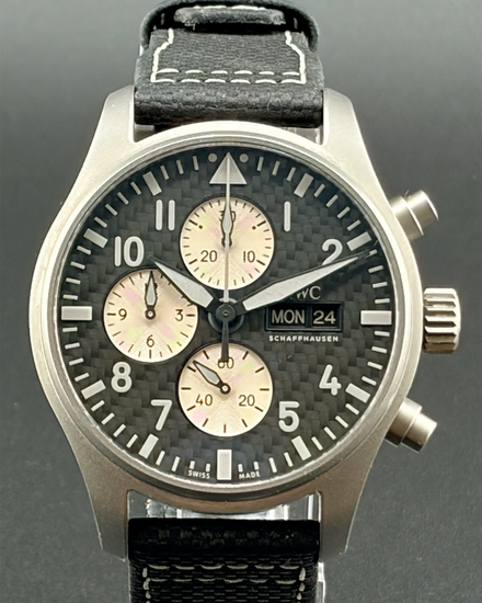 No Reserve - 2022 IWC Schaffhausen Pilot "AMG Edition" 43MM Carbon Fiber Dial Leather Strap (IW377903)