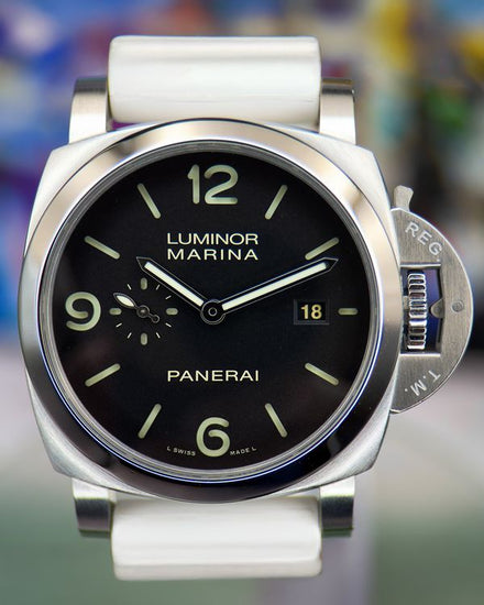 2025 Panerai Luminor Marina 44MM Black Dial Rubber Strap (PAM03312)