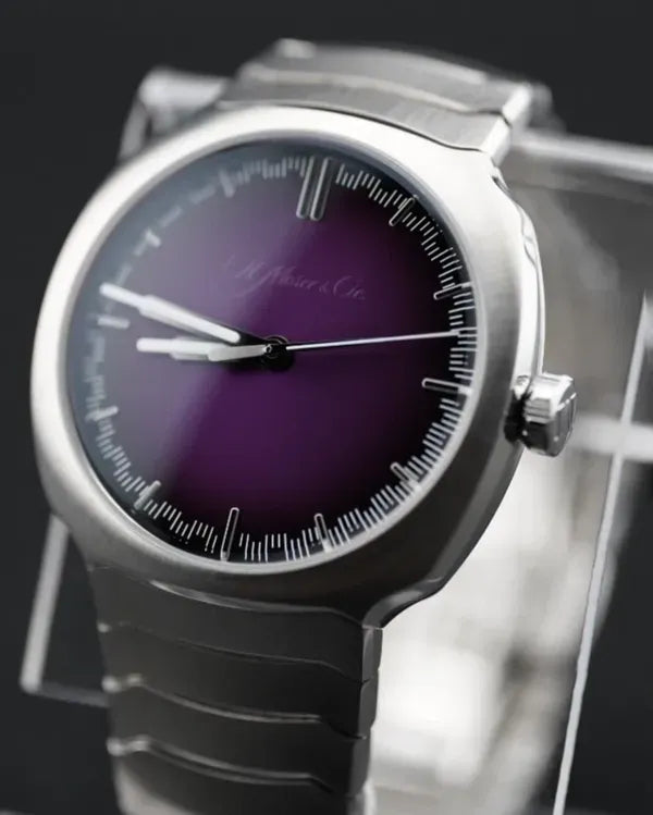 2025 H. Moser & Cie Streamliner Centre Seconds 40MM Purple "Fumé" Dial Steel Bracelet (6201-1201)