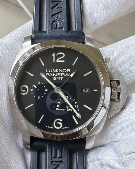 2015 Panerai Luminor 1950 3 Days GMT 44MM Black Dial Rubber Strap (PAM00321)