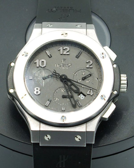 Hublot Big Bang 44MM Grey Dial Rubber Strap (301.AI.460.RX)