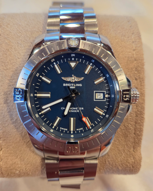 2023 Breitling Avenger 43MM Blue Dial Steel Bracelet (A17318101C1A1)
