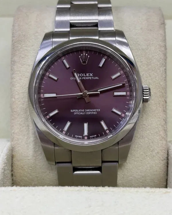 Rolex Oyster Perpetual (114200)