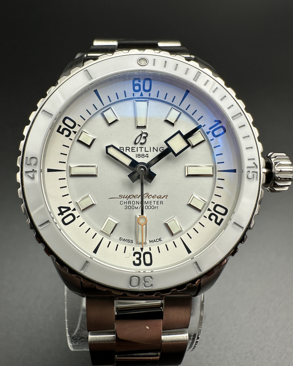 2024 Breitling Superocean 36MM White Dial Steel Bracelet (A17377)
