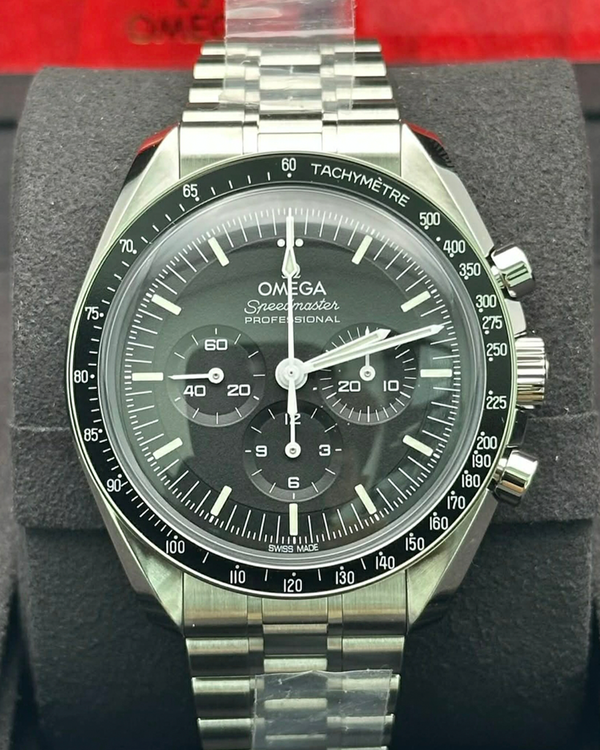 2026 Omega Speedmaster Professional Moonwatch 42MM Black Dial Steel Bracelet (310.30.42.50.01.001)
