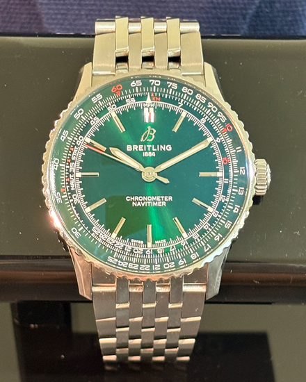 2025 Breitling Navitimer 41MM Green Dial Steel Bracelet (A17329371L1P1)