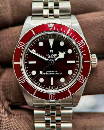 2026 Tudor Black Bay 58 39MM Red Dial Steel Bracelet (7939A1A0RU)