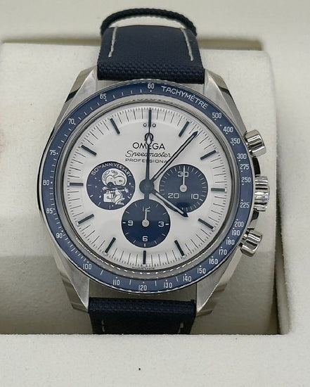 2025 Omega Speedmaster Anniversary Series “Silver Snoopy Award” 42MM Silver Dial Textile Strap(310.32.42.50.02.001)
