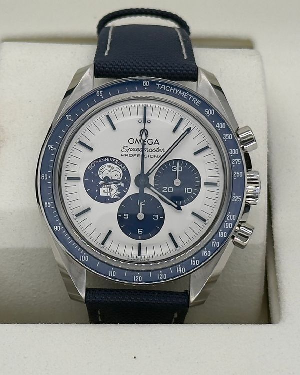 2025 Omega Speedmaster Anniversary Series “Silver Snoopy Award” 42MM Silver Dial Textile Strap(310.32.42.50.02.001)