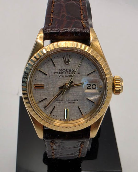 Rolex Lady Oyster Perpetual Lady Date 26MM Silver "Linen" Dial Aftermarket Leather Strap (6717)