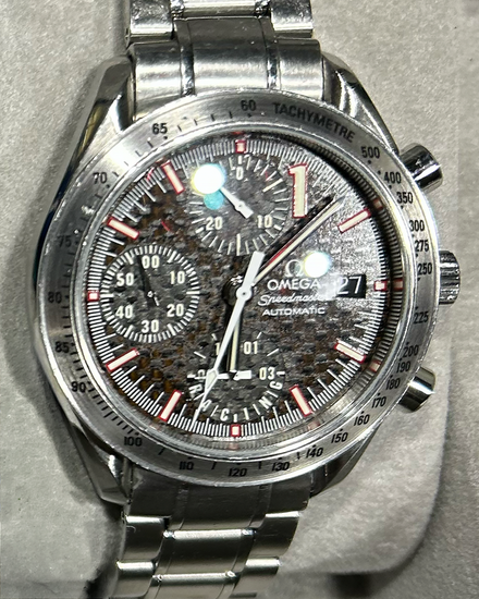2001 Omega Speedmaster "Schumacher" L.E. 39MM Carbon Fiber Dial Steel Bracelet (3519.50)