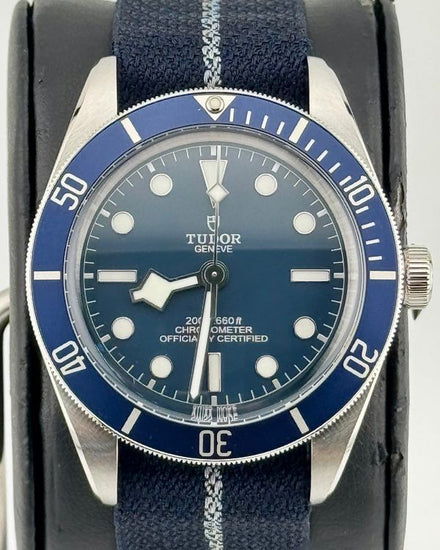 No Reserve - 2026 Tudor Black Bay 58' 39MM Blue Dial Textile Strap (79030B)