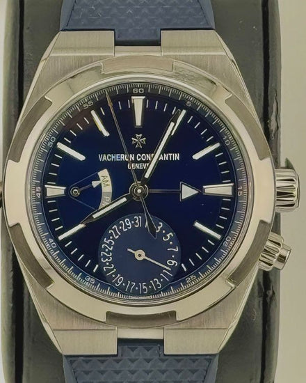 No Reserve - 2023 Vacheron Constantin Overseas Dual Time 41MM Blue Dial Rubber Strap (7900V/110A-B334)