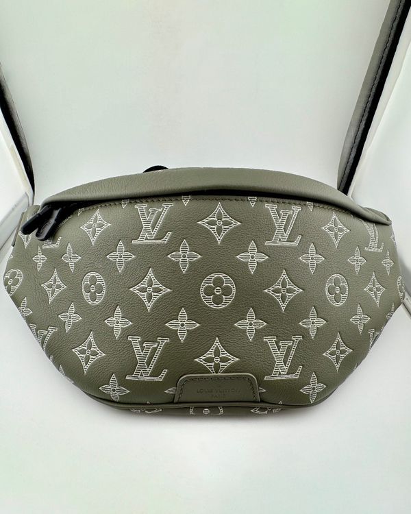 2025 Louis Vuitton Discovery Bumbag PM 12x7x2IN Monogram Shadow Leather Black-Tone Hardware Textile Strap (M23724)