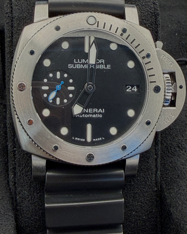 Panerai Submersible (PAM00682)