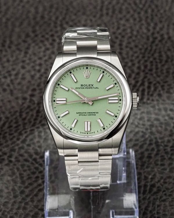 2025 Rolex Oyster Perpetual 41MM Pistachio Dial Oyster Bracelet (134300)