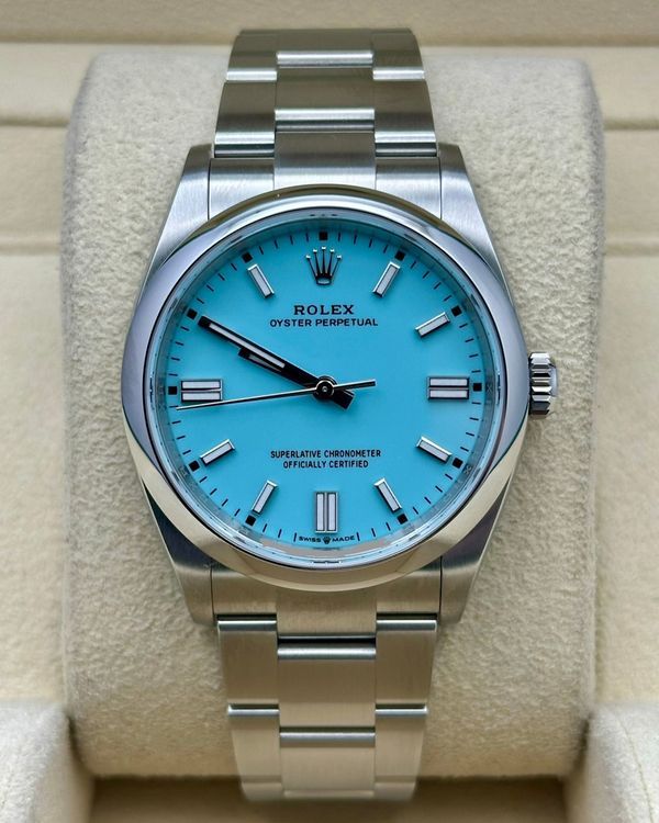 Rolex Oyster Perpetual (232)