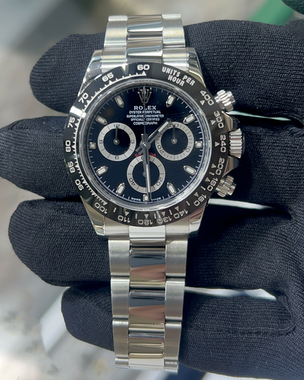 2017 Rolex Cosmograph Daytona 40MM Black Dial Oyster Bracelet (116500LN)