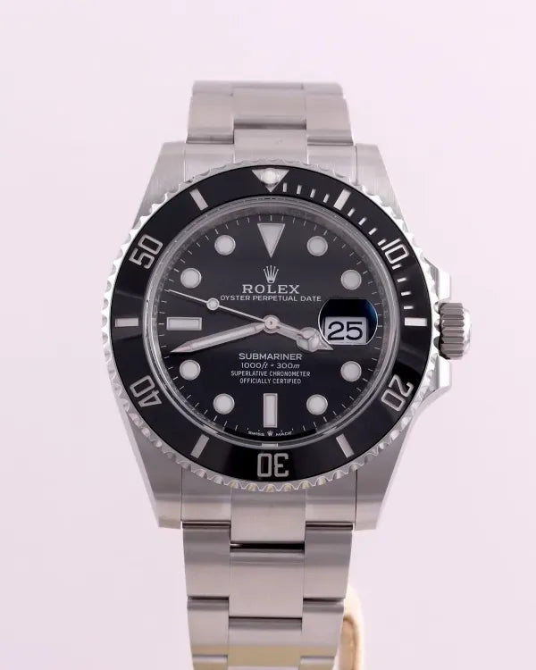 Rolex Submariner (126610LN)