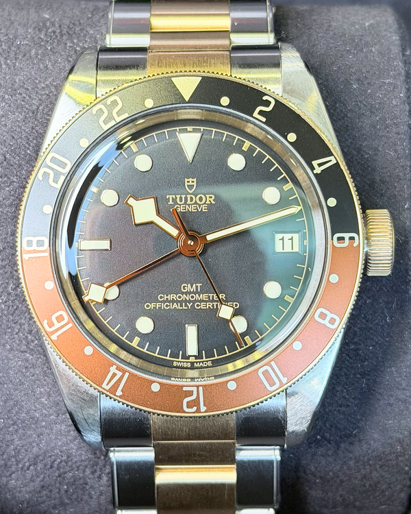 No Reserve - 2024 Tudor Black Bay GMT S&G 41MM Black Dial Two-Tone Bracelet (79833MN)