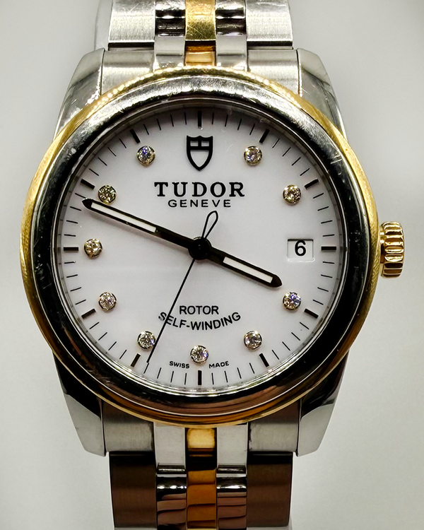 Tudor Glamour (55003)
