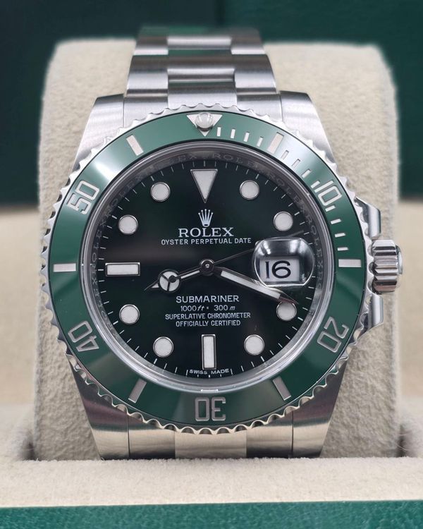 2016 Rolex Submariner Date “Hulk” 40MM Green Dial Oyster Bracelet (116610LV)