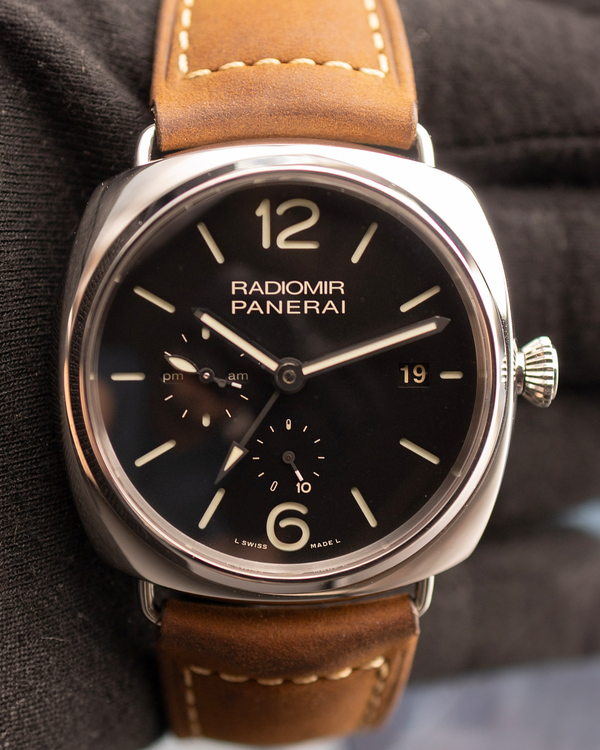2013 Panerai Radiomir 10 Days GMT 47MM Black Dial Leather Strap (PAM00323)