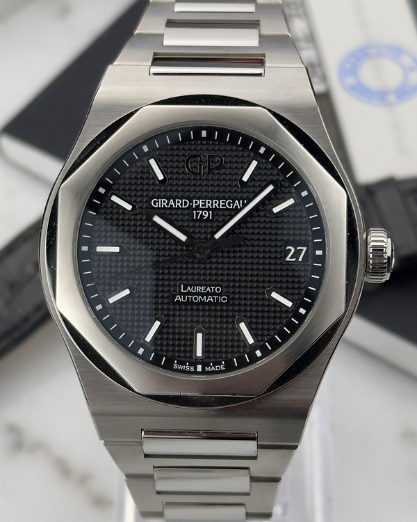 2022 Girard Perregaux Laureato 42MM Black Dial Steel Bracelet (81010-11-634-11A)
