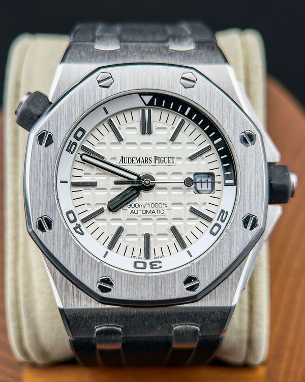 Audemars Piguet Royal Oak Offshore (15710ST.OO.A002CA.02)