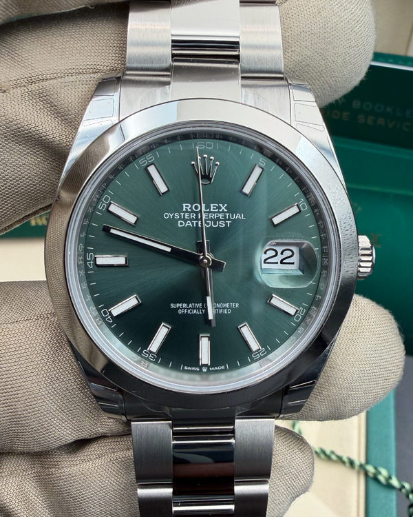 2026 Rolex Datejust 41MM Green Dial Oyster Bracelet (126300)