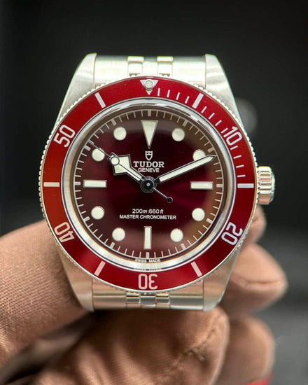 2026 Tudor Black Bay '58 39MM Burgundy Dial Steel Bracelet (7939A1A0RU)
