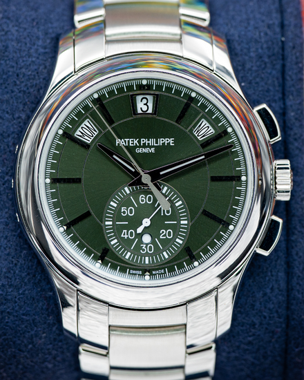 2022 Patek Philippe Annual Calendar Chronograph 42MM Green Dial Steel Bracelet (5905/1A-001)