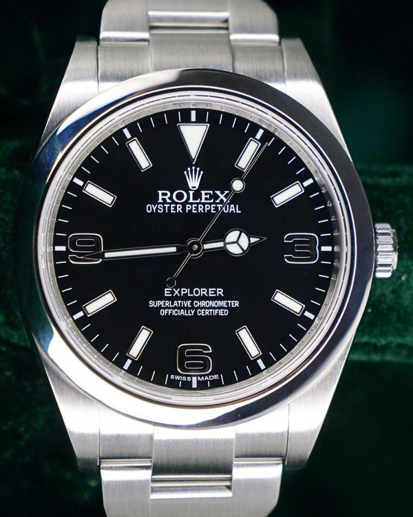 Rolex Explorer 39MM Black Dial Oyster Bracelet (214270)