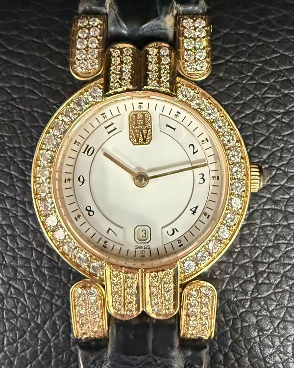 Harry Winston Premier Lady 27MM Quartz White Dial Leather Strap (LQ 27 GL)