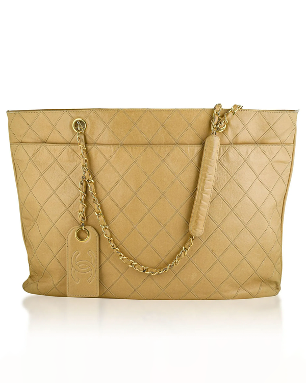 Chanel Accessories Shoulder Bag CC Beige 15.7 x 11 x 3.1IN Leather Gold-Plated Hardware Leather Strap (BS12132)