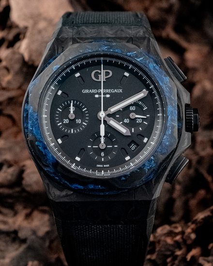 2022 Girard Perregaux Laureato Absolute Wired L. E. 44MM Black Dial Rubber Strap (81060-36-694-FH6A)