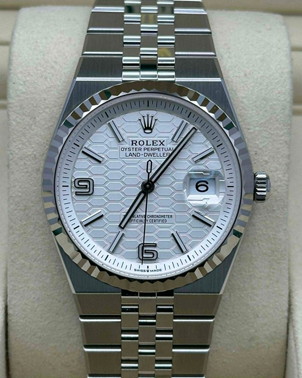 Rolex Land-Dweller (13142)