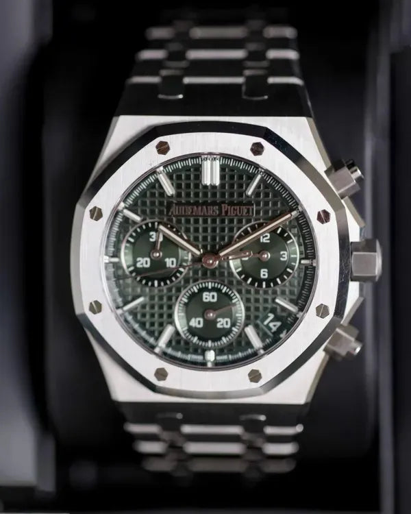 2025 Audemars Piguet Royal Oak Chronograph "50th Anniversary" 41MM Green Dial Steel Bracelet (26240ST)