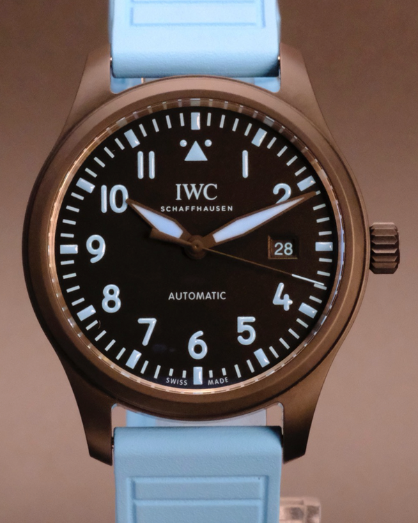 No Reserve - 2026 IWC Schaffhausen Pilot "George Russell" L.E. 41MM Black Dial Rubber Strap (IW328107)