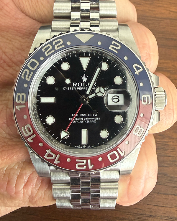 No Reserve - 2021 Rolex GMT-Master II "Pepsi" 40MM Black Dial Jubilee Bracelet (126710BLRO)