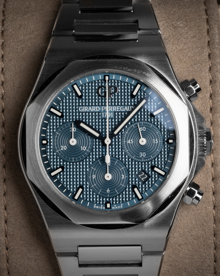 2022 Girard Perregaux Laureato 42MM Blue Dial Steel Bracelet (81020-11-431-11A)