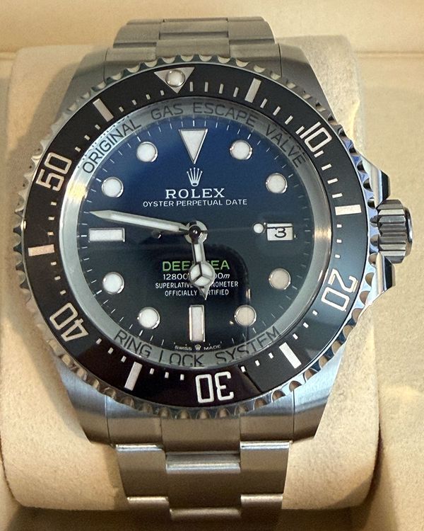 2026 Rolex Sea-Dweller Deepsea "James Cameron" 44MM Blue Dial Oyster Bracelet (136660)