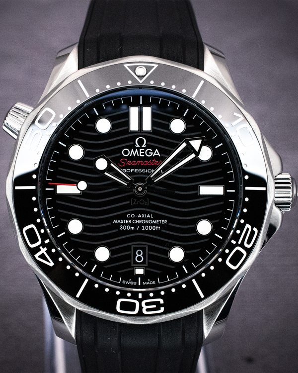 (Working) No Reserve - 2022 Omega Seamaster Diver 300M 42MM Black Dial Rubber Strap (210.32.42.20.01.001)