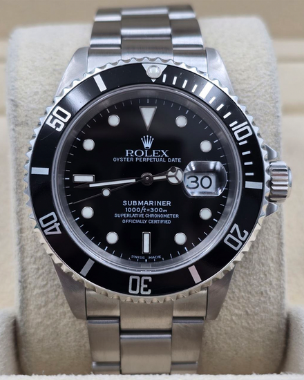 2003 Rolex Submariner Date 40MM Black Dial Oyster Bracelet (16610)