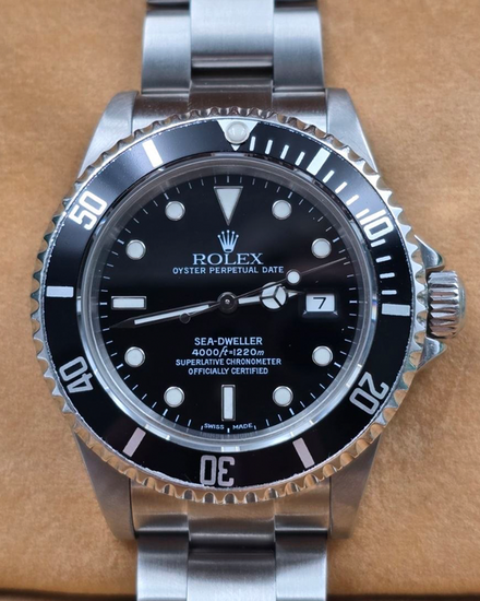 2001 Rolex Sea-Dweller 40MM Black Dial Oyster Steel Bracelet (16600)