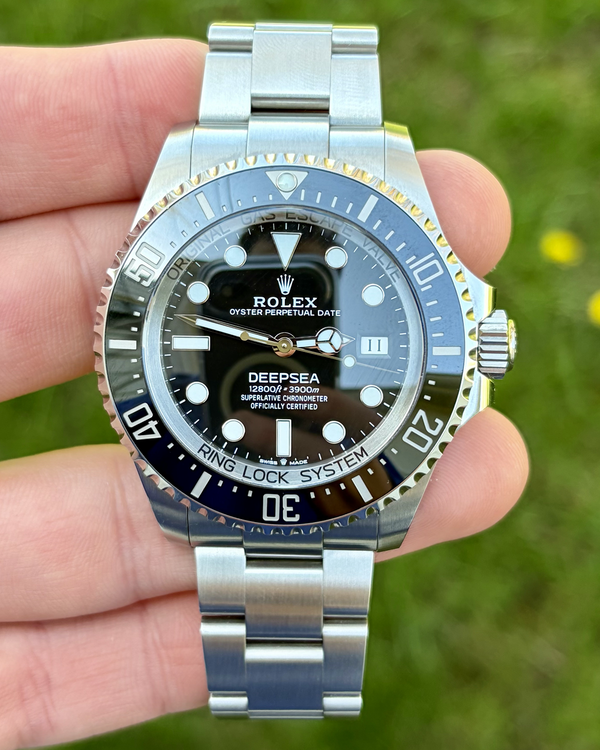 Rolex Deepsea (136660)